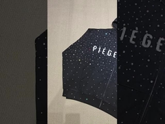 Προσαρμοσμένο γαλλικό Terry 100% βαρύ βαμβάκι φερμουάρ Distressed κεντήματα Εφαρμόστε φερμουάρ μέχρι Rhinestone ανδρών