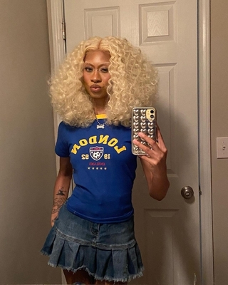 Αγορά Προσαρμοσμένη μόδα Y2k Ringer Baby Tees Tops σε στερεό χρώμα και κομμένο σχεδιασμό για γυναίκες online manufacture