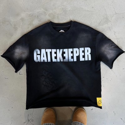 Αγορά Προσαρμοσμένο T-Shirt με ψεύτικο λαιμό Λογότυπο T-Shirt με κόψιμο και ράψιμο T-Shirt υπερμεγέθους T-Shirt 300 Gsm T-Shirt ανδρών με κούρεμα Τυπωμένα ρούχα δρόμου online manufacture